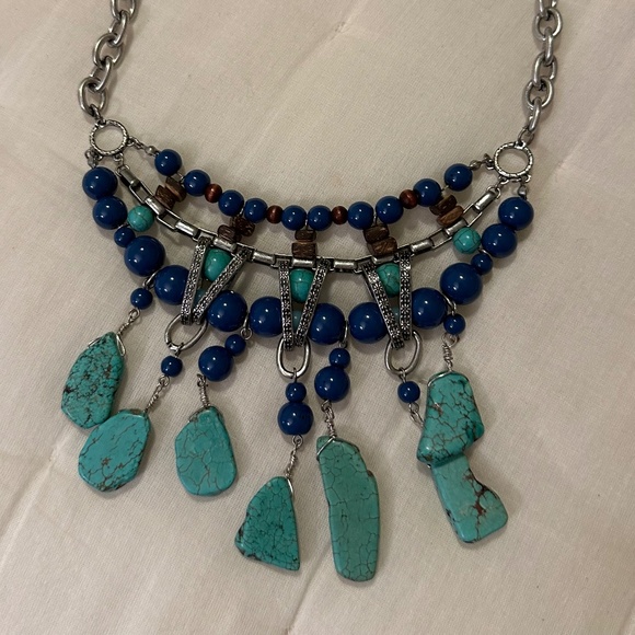 Robert Rose Vintage Turquoise and Silvertone Bibb Necklace - Picture 4 of 13